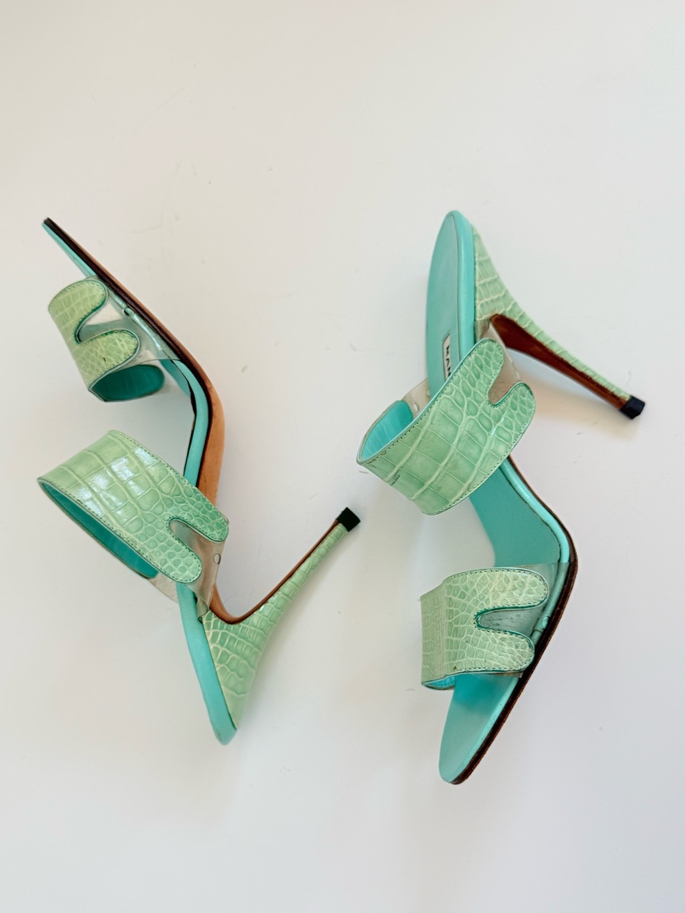 Manolo Blahnik Vintage Y2K Crocodile Clear PVC Stiletto Mules 37.5 Rare - Picture 6 of 12